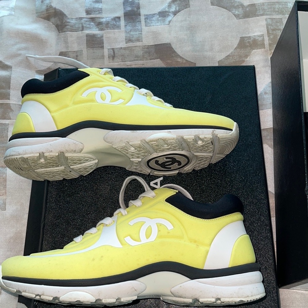 Chanel yellow runners